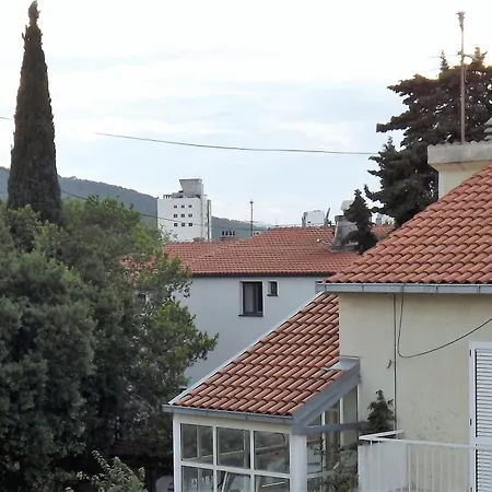 1 Apartman